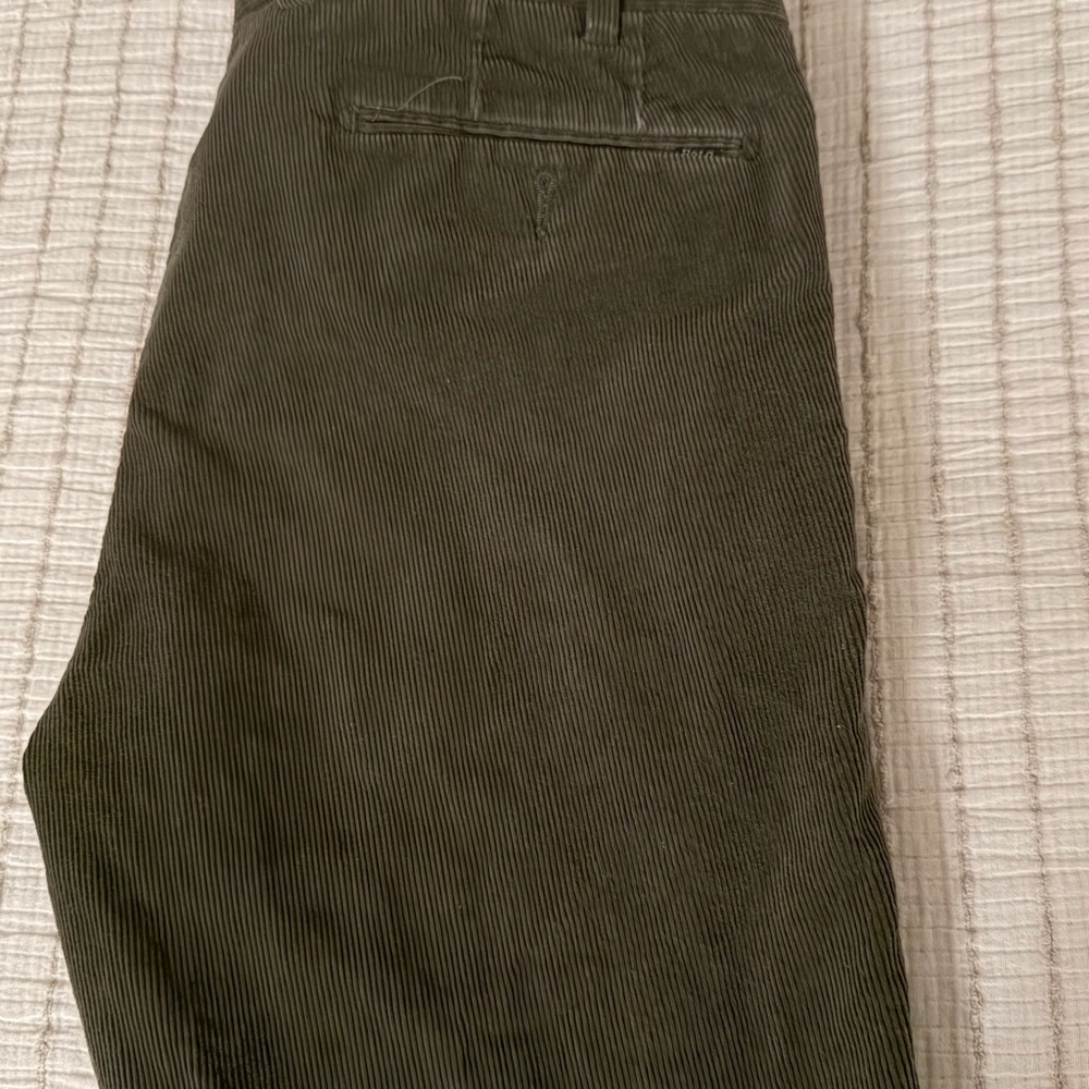 Ralph Lauren Polo Dark Olive Green Corduroy Pants. Size: 36X32 Slim